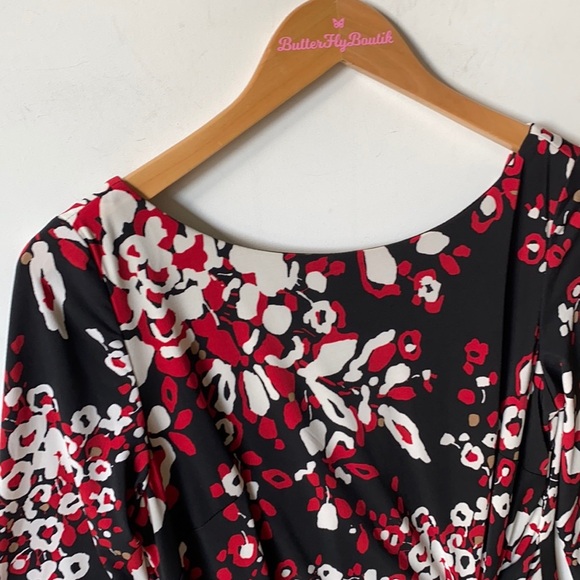 dressbarn Floral 3/4 Sleeved gathered waist Midi dress, Size 6 - Picture 2 of 9